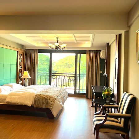 Quinstel Hostel Bangkok Kültér fotó