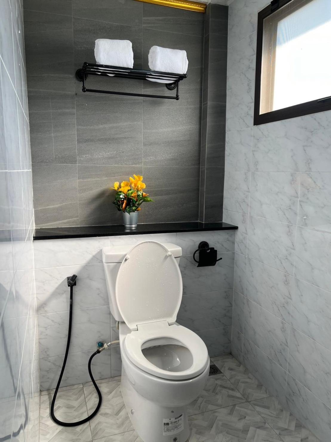Quinstel Hostel Bangkok Kültér fotó